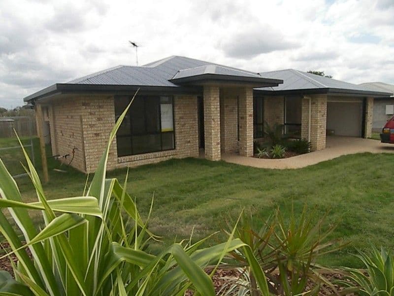 7 John Oxley Drive, GRACEMERE QLD 4702, Gracemere - Image 1