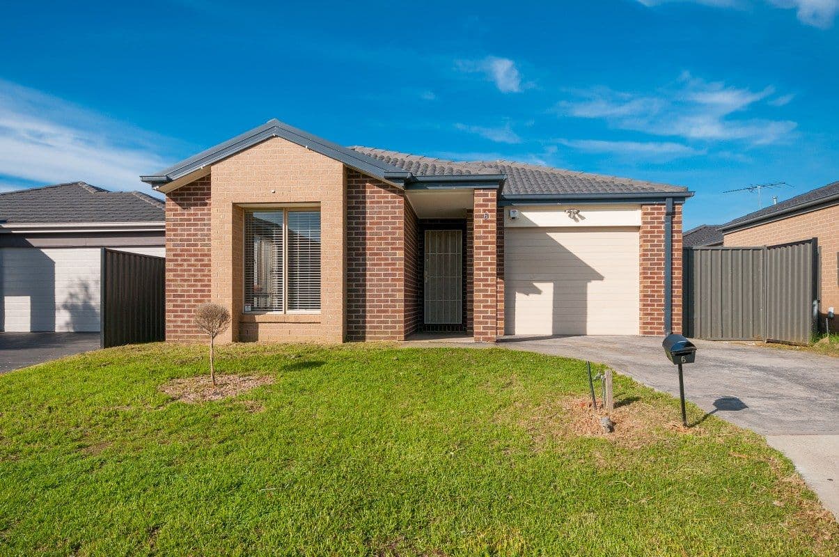 6 Pirianda Court, GREENVALE VIC 3059, Greenvale - Image 1