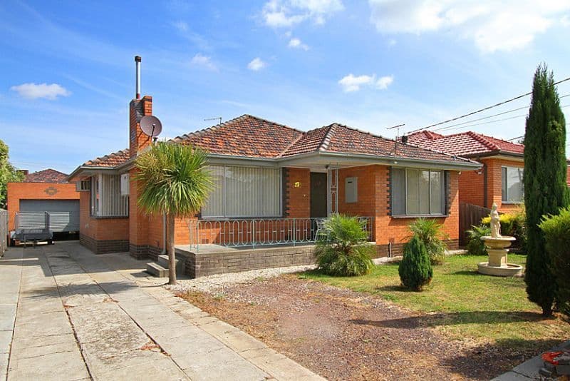 17 Heather Avenue, THOMASTOWN VIC 3074, Thomastown - Image 1