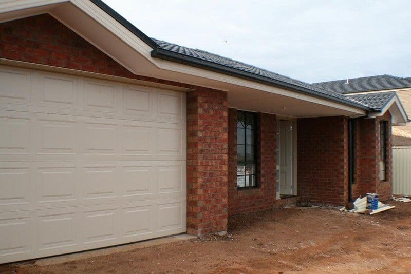 MELTON VIC 3337, Melton - Image 1