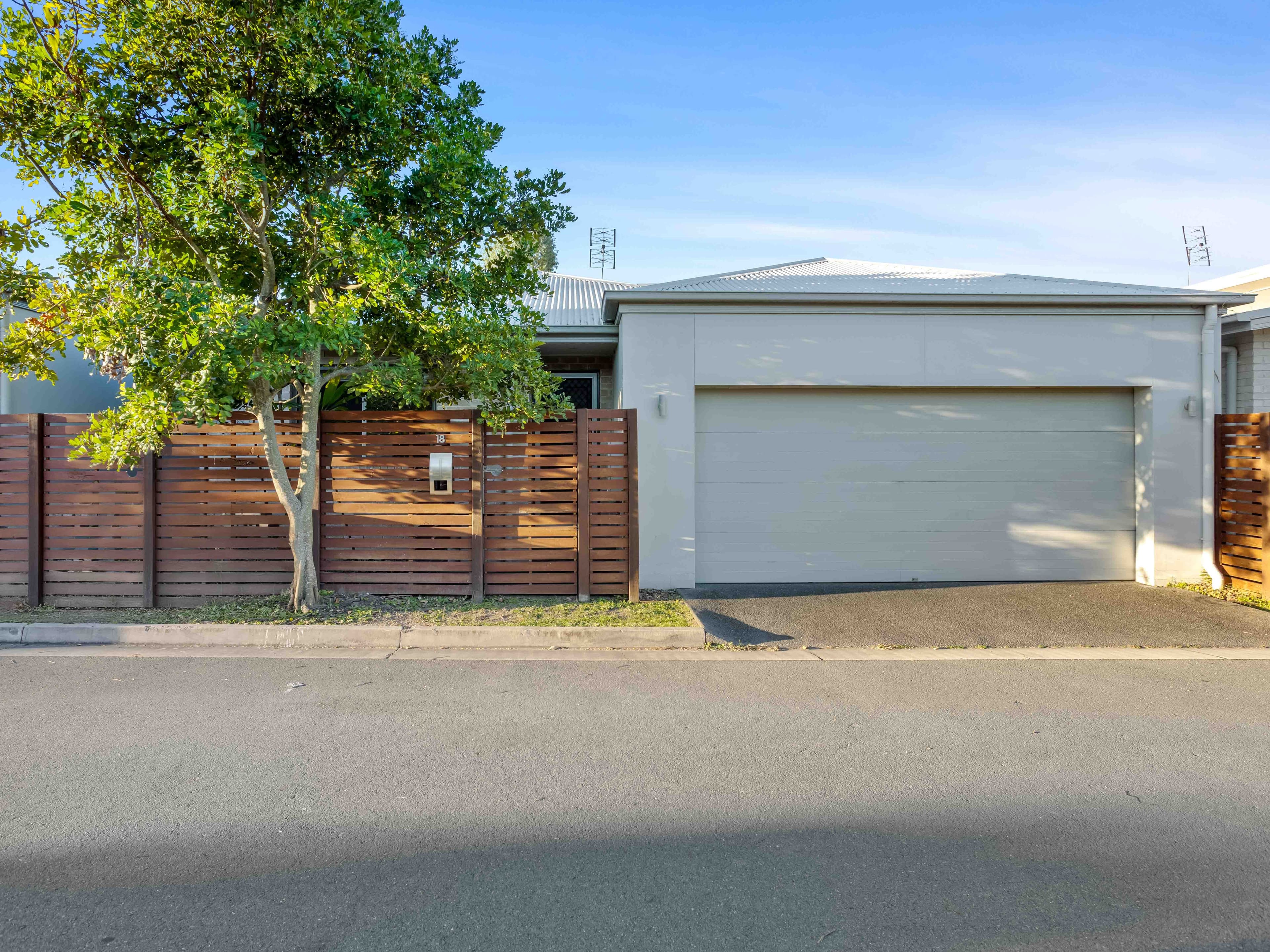 18 Crinum Circuit, Coomera QLD 4209, Coomera - Image 1