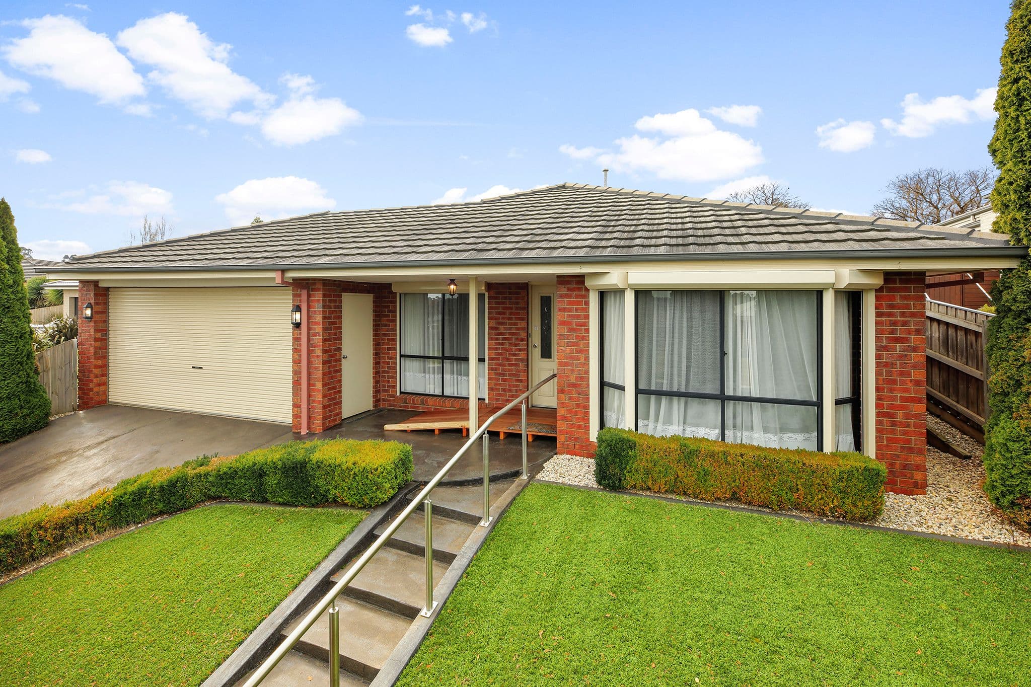 12 Emma Close, Drouin VIC 3818, Drouin - Image 1