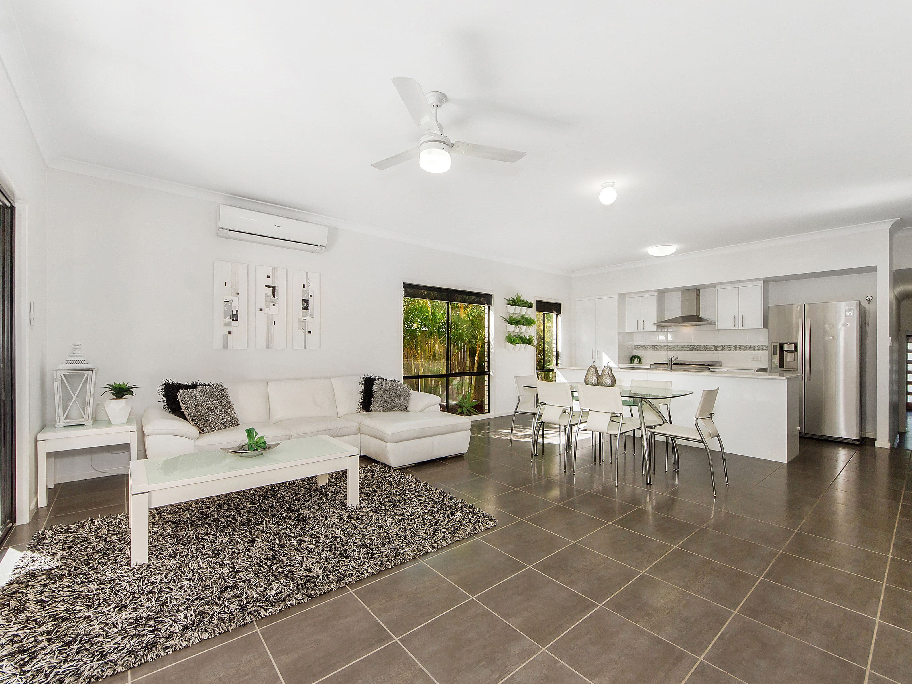 5 Fortescue Street, Pacific Pines QLD 4211, Pacific Pines - Image 1