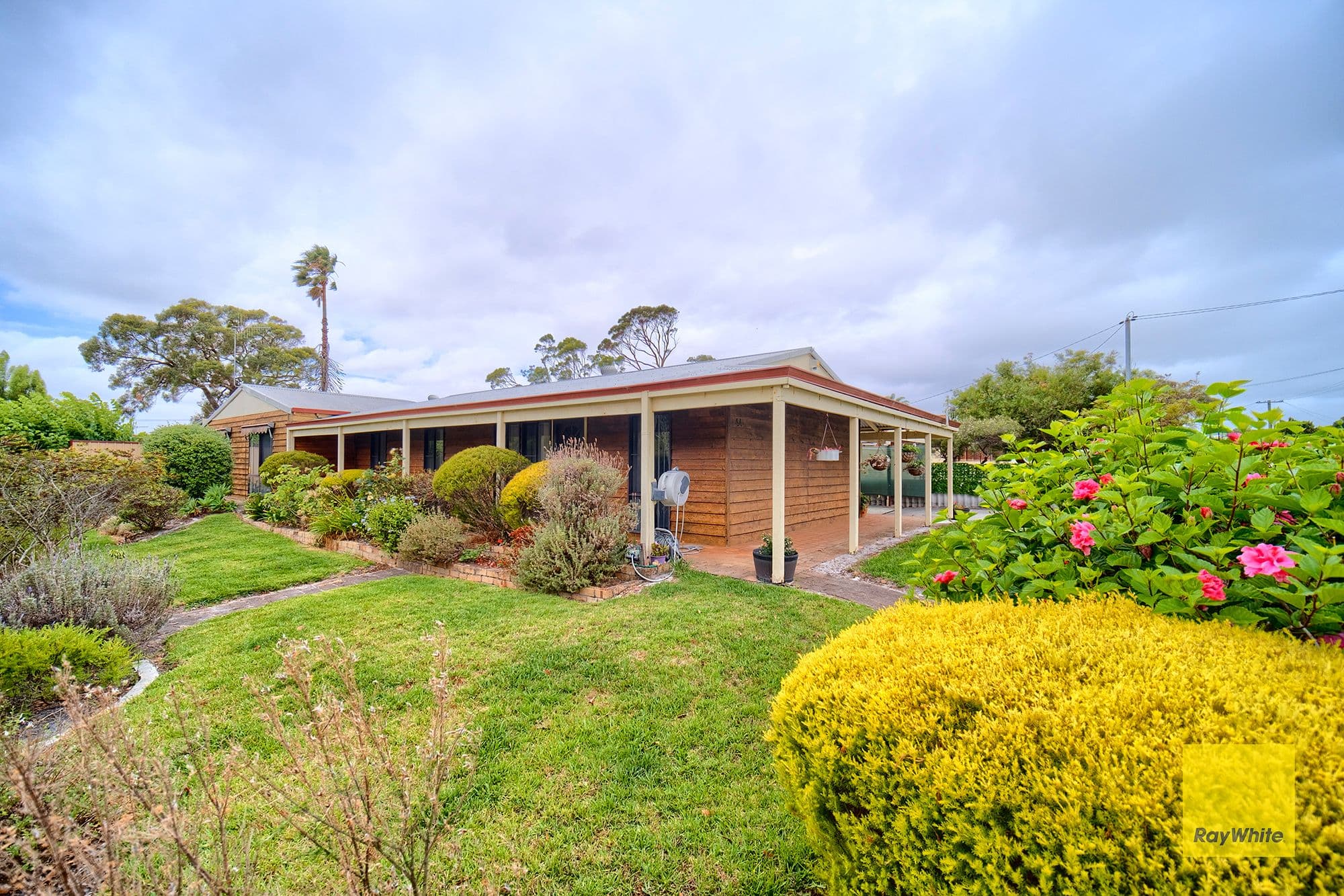 44 Carbine Street, Orana WA 6330, Orana - Image 1