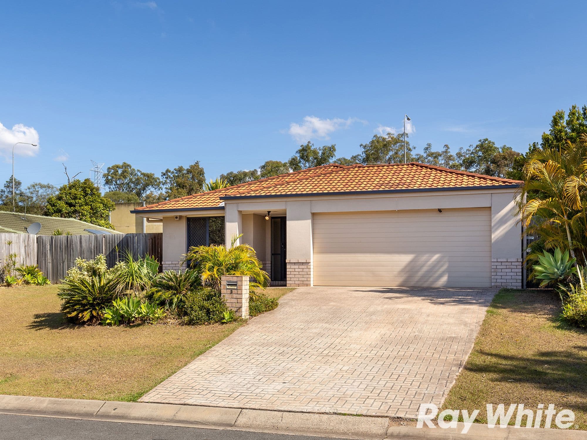 3 Stirling Court, Parkinson QLD 4115, Parkinson - Image 1