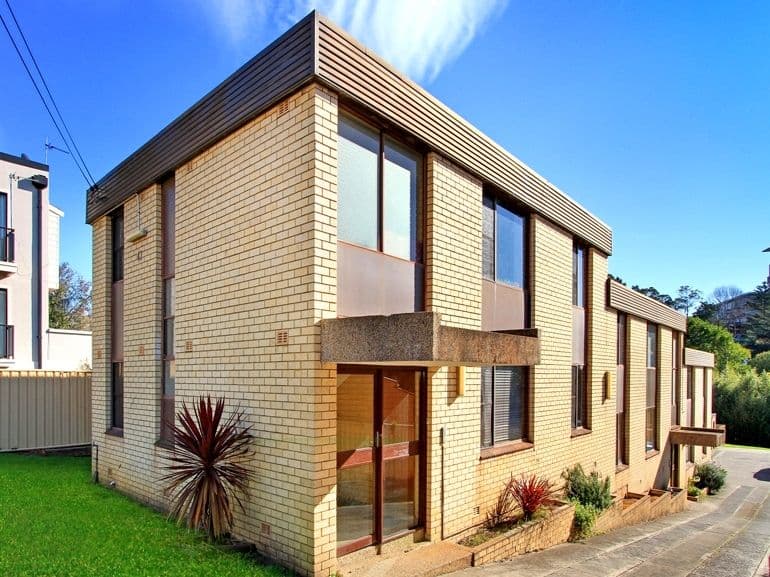 42 Rowland Avenue, Wollongong NSW 2500, Wollongong - Image 1