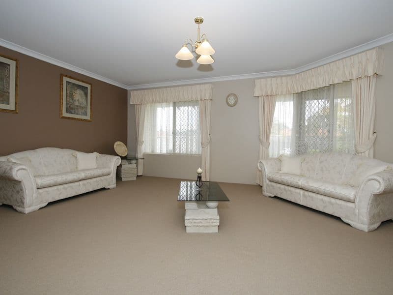 32/7 Hilltop Crescent, Ivanhoe East, Ivanhoe East - Image 1