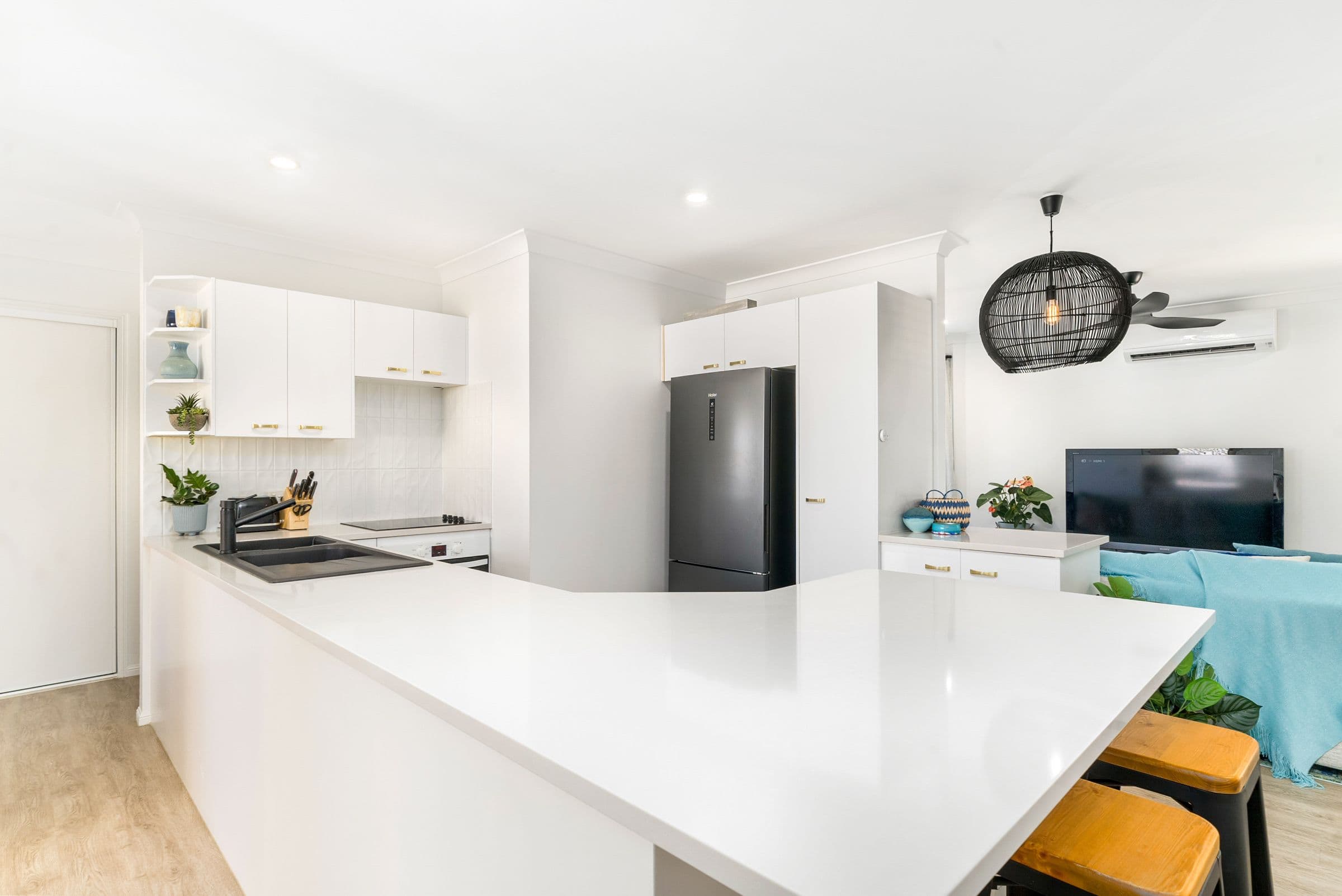 18 Murphy Street, Scarborough QLD 4020, Scarborough - Image 1