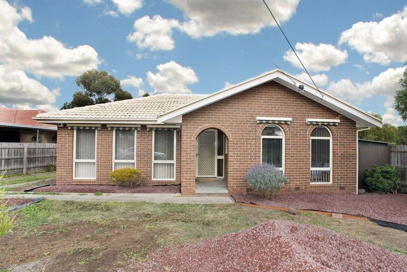 33 Henderson Road, EPPING VIC 3076, Epping - Image 1