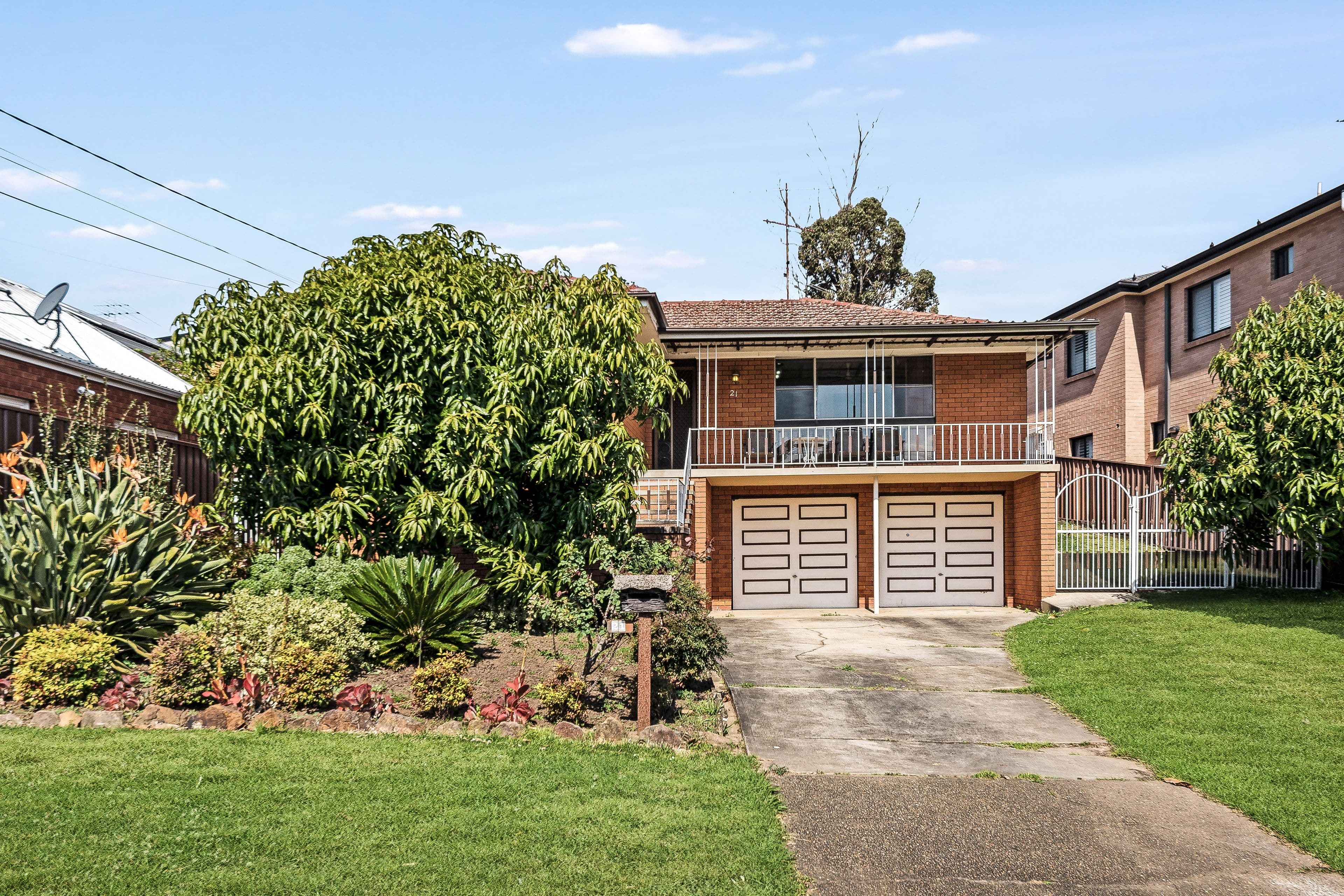 21 Caroline Crescent, Georges Hall NSW 2198, Georges Hall - Image 1