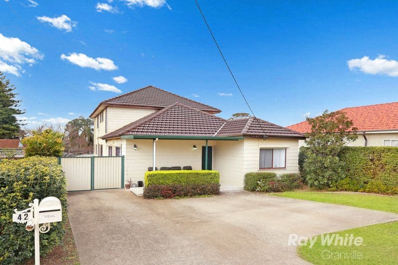 42 Eustace Street, FAIRFIELD HEIGHTS NSW 2165, Fairfield Heights - Image 1