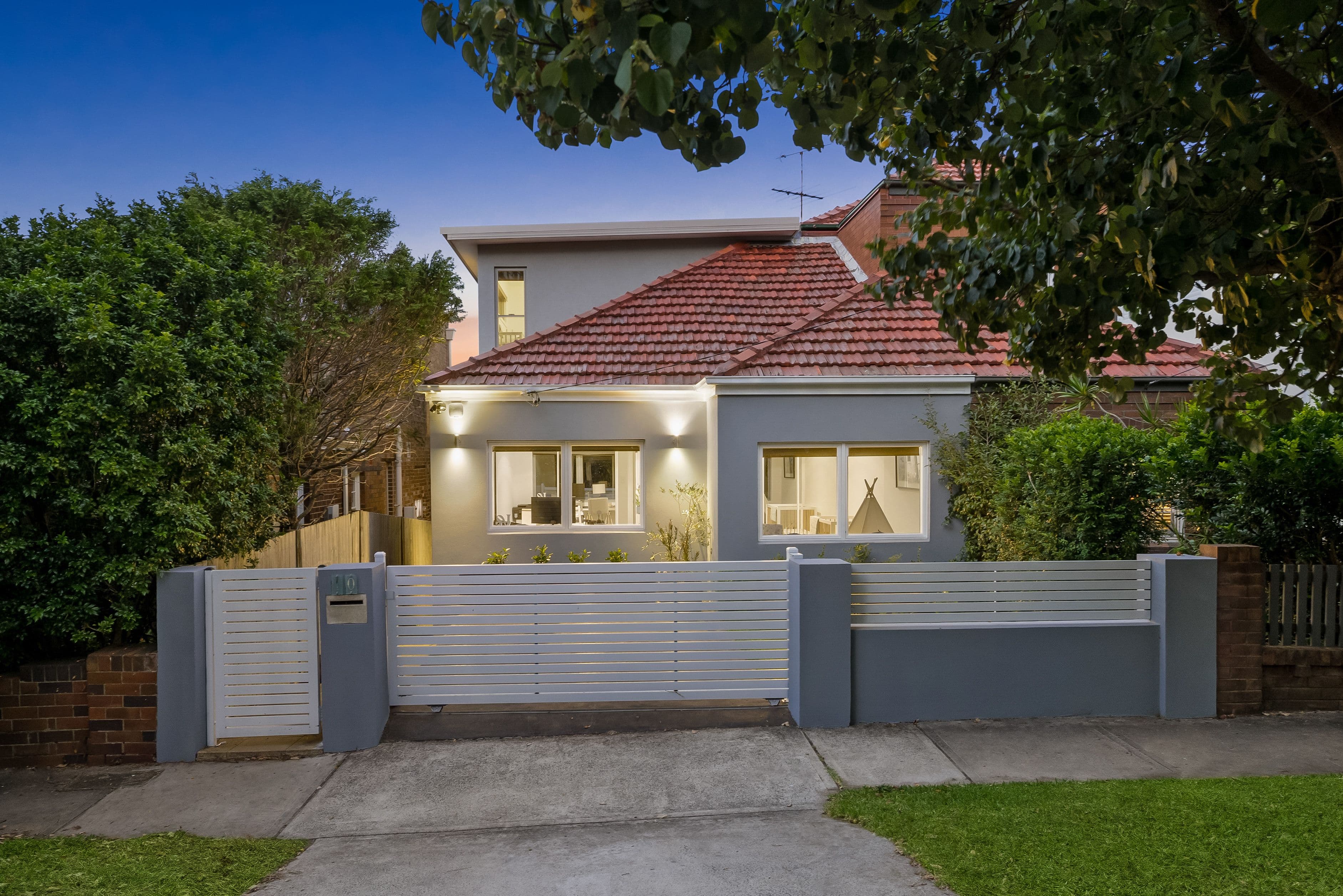10 Tucabia Street, South Coogee NSW 2034, South Coogee - Image 1