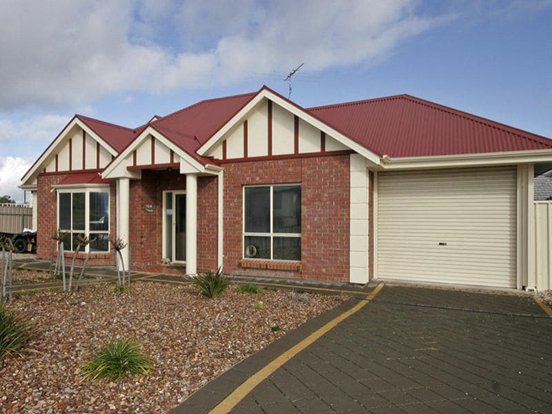 6 Crawford Crescent, Wyoming, Wyoming - Image 1