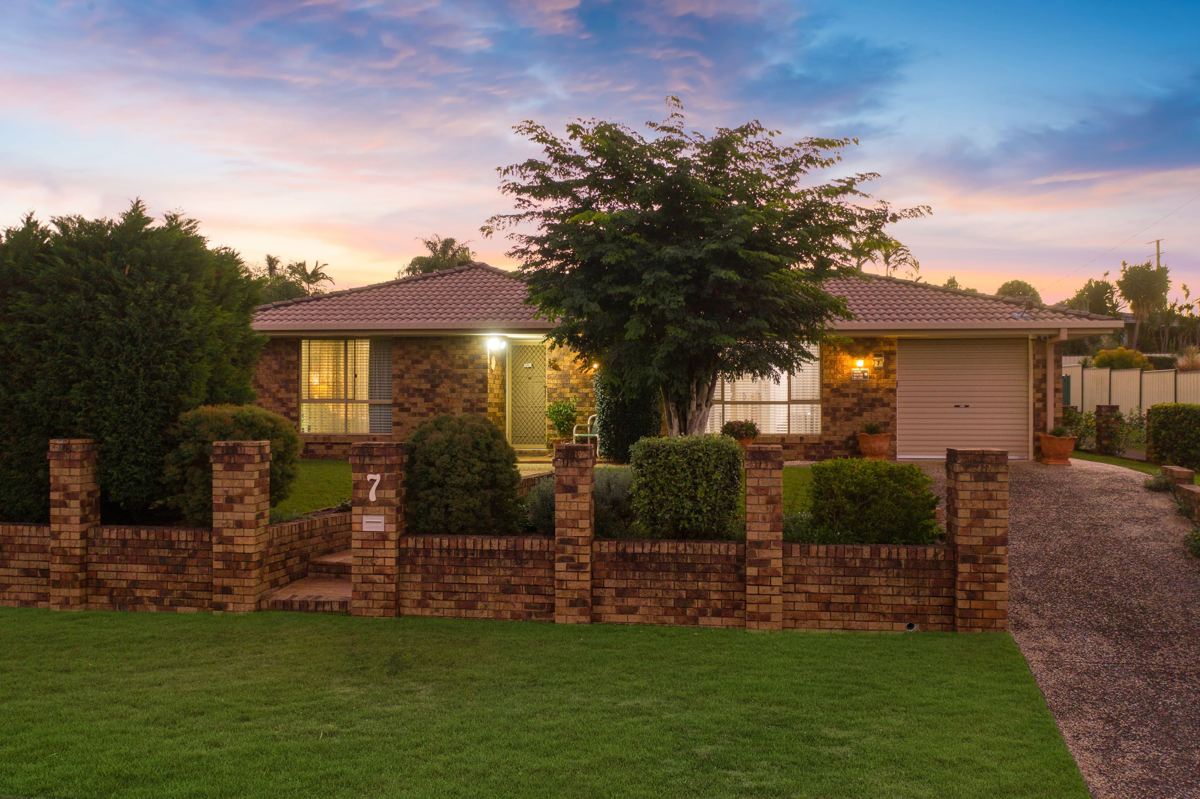 7 Olivia Court, Regents Park QLD 4118, Regents Park - Image 1