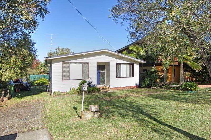 20 Sadie Avenue, GOROKAN NSW 2263, Gorokan - Image 1