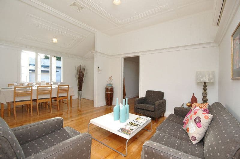 39 Waverley Road, CAMP HILL QLD 4152, Camp Hill - Image 1