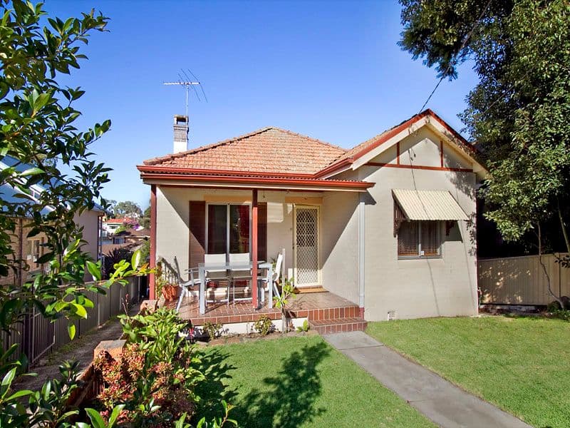 46 Glencoe Street, SUTHERLAND NSW 2232, Sutherland - Image 1