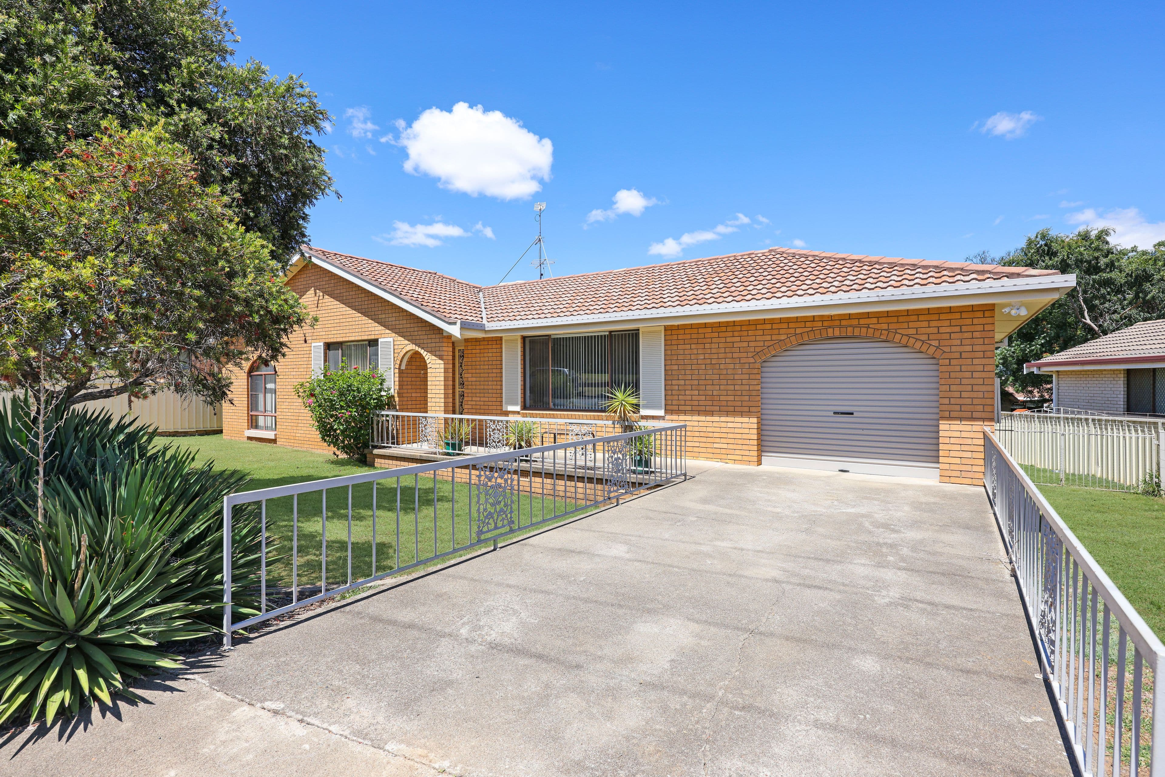 32 Mary Davis Avenue, Koonawarra, Koonawarra - Image 1