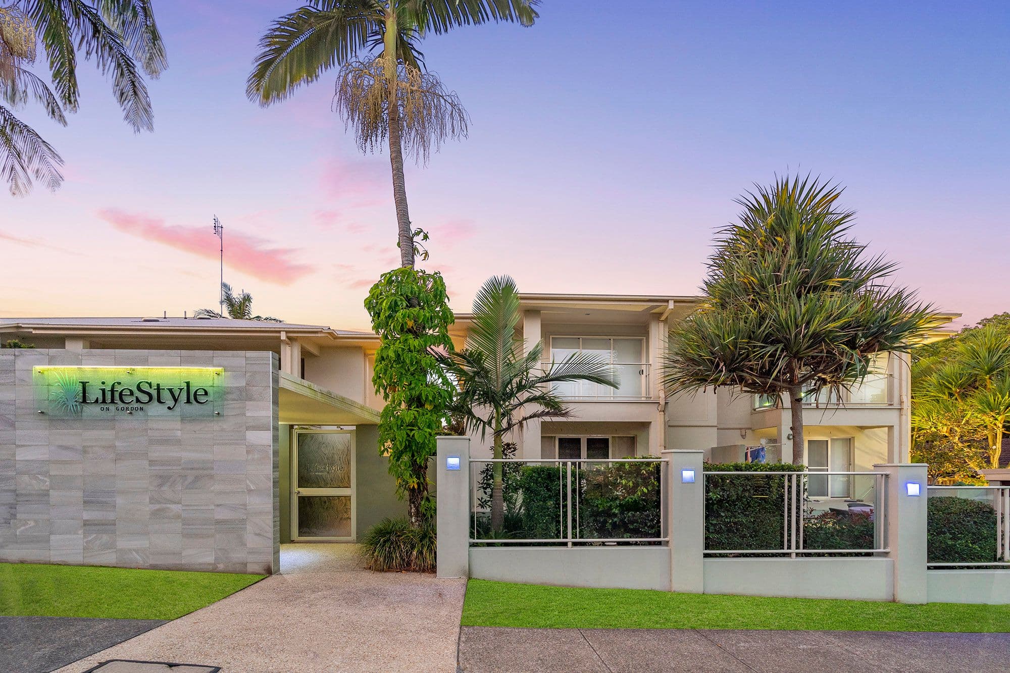 27-29 Gordon Street, Labrador QLD 4215, Labrador - Image 1