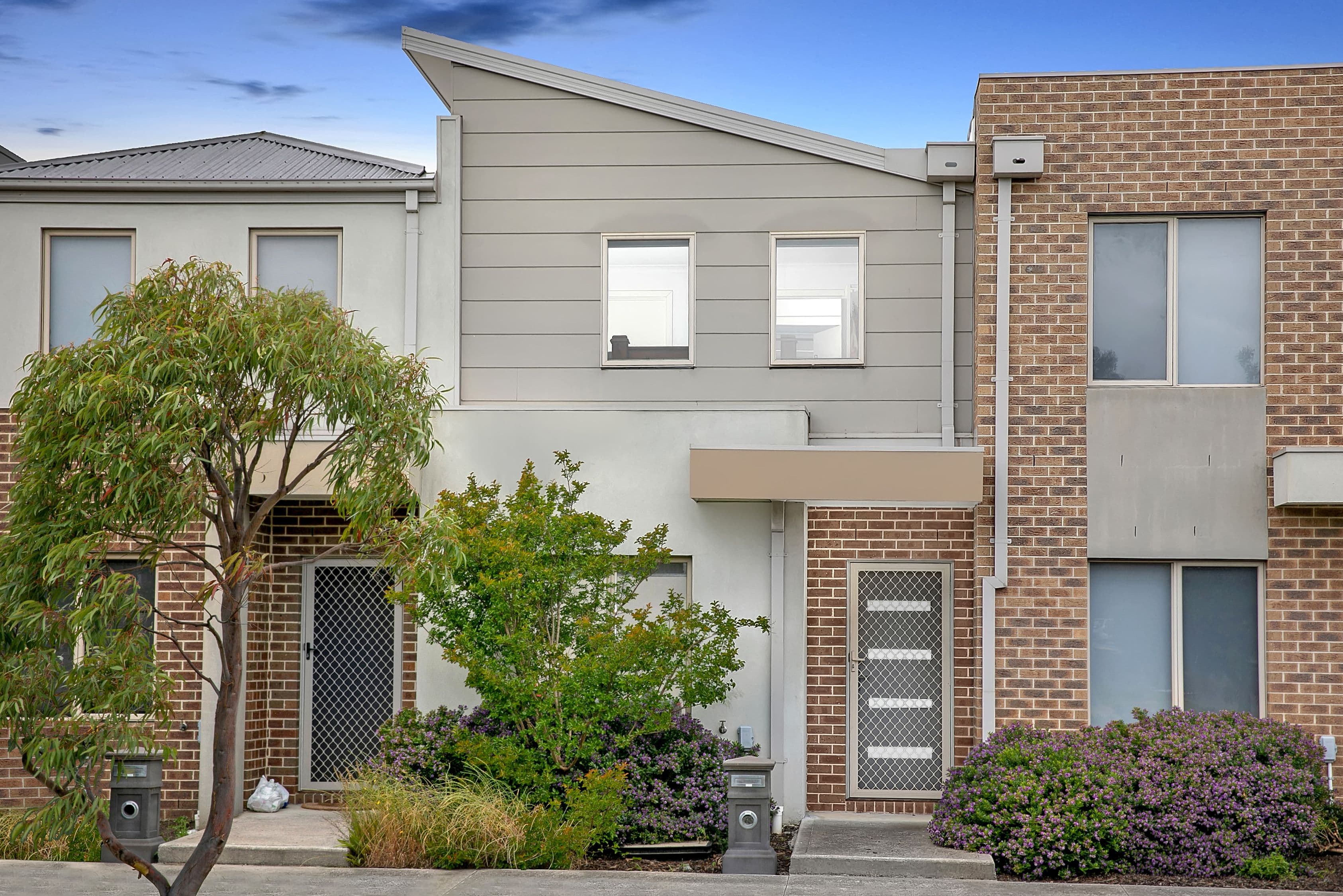 1 Hyde Park Avenue, Craigieburn VIC 3064, Craigieburn - Image 1