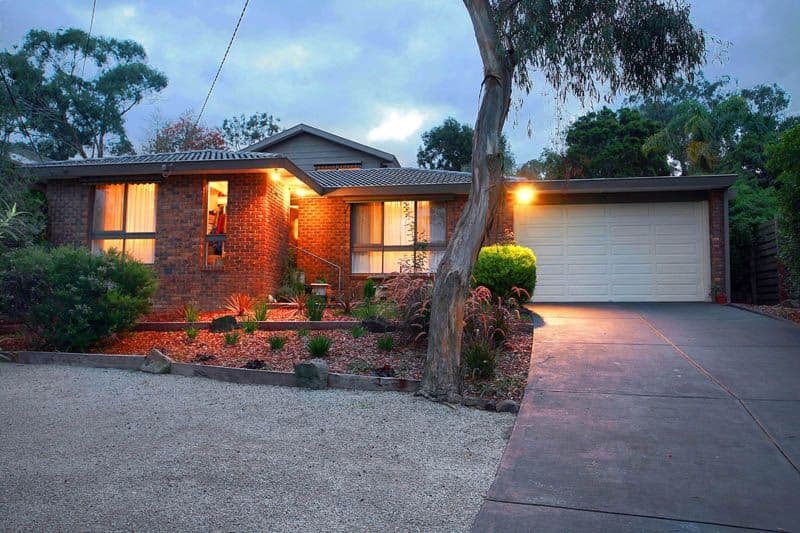 17 Rangeview Road, LOWER PLENTY VIC 3093, Lower Plenty - Image 1
