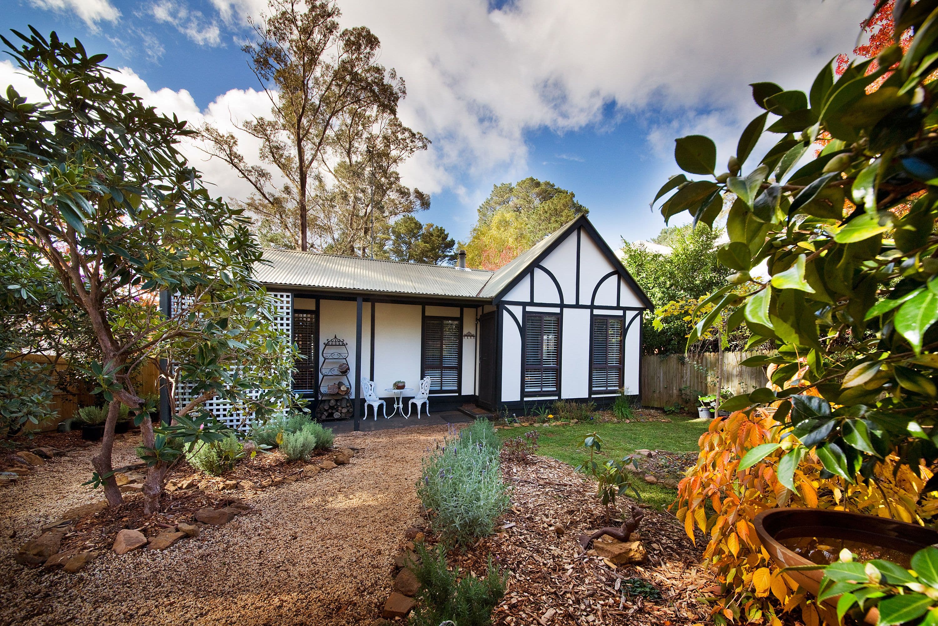 48 Railway Parade, Medlow Bath - Image 1