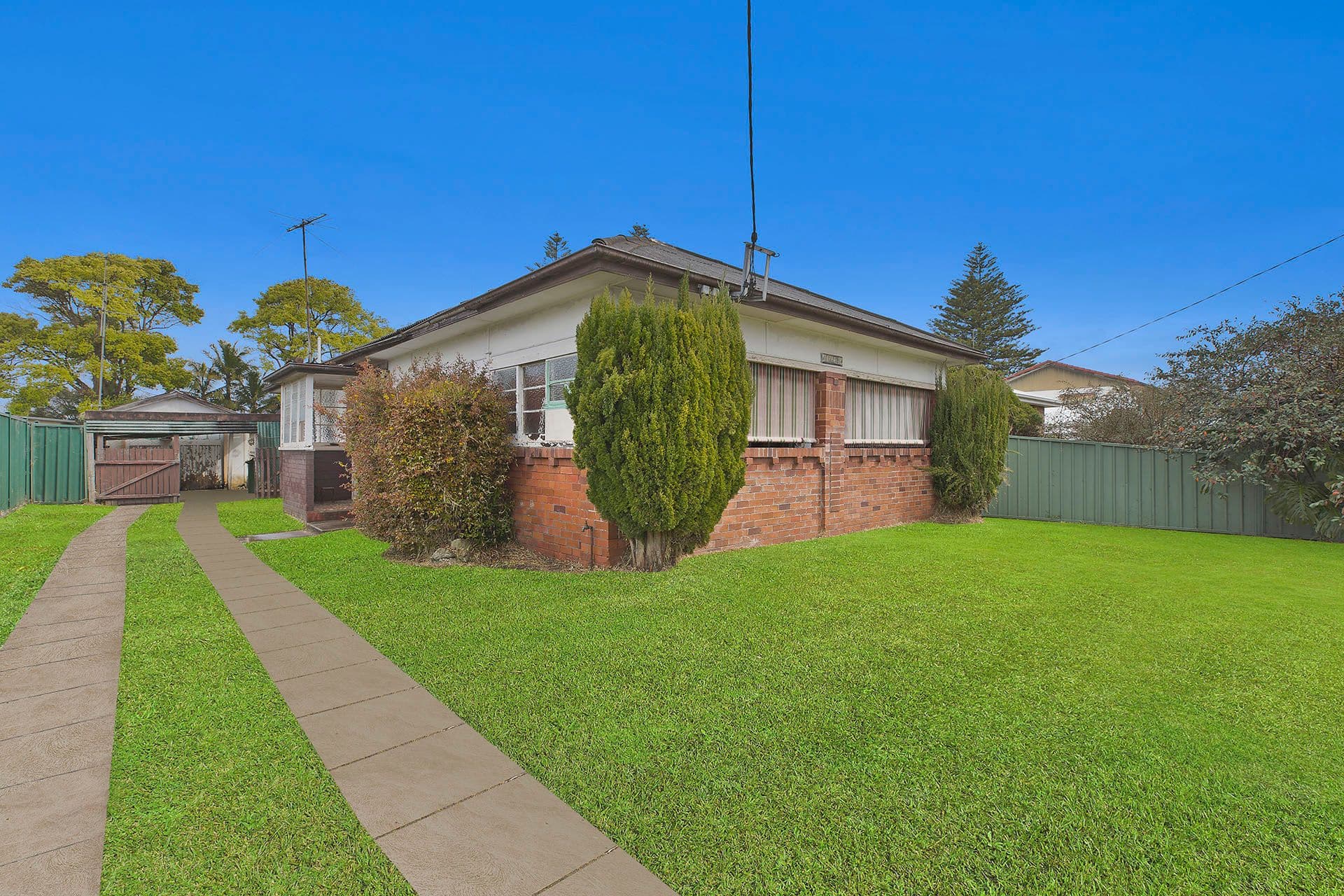 27 Oaks Avenue, Long Jetty NSW 2261, Long Jetty - Image 1