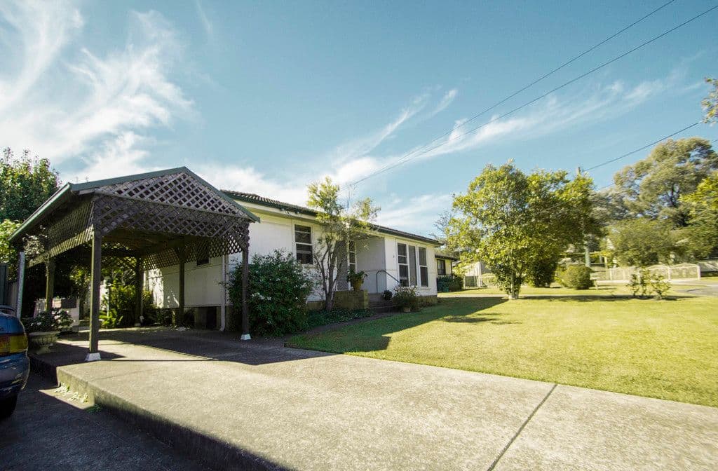 8 Geddes Place, Cabramatta West - Image 1