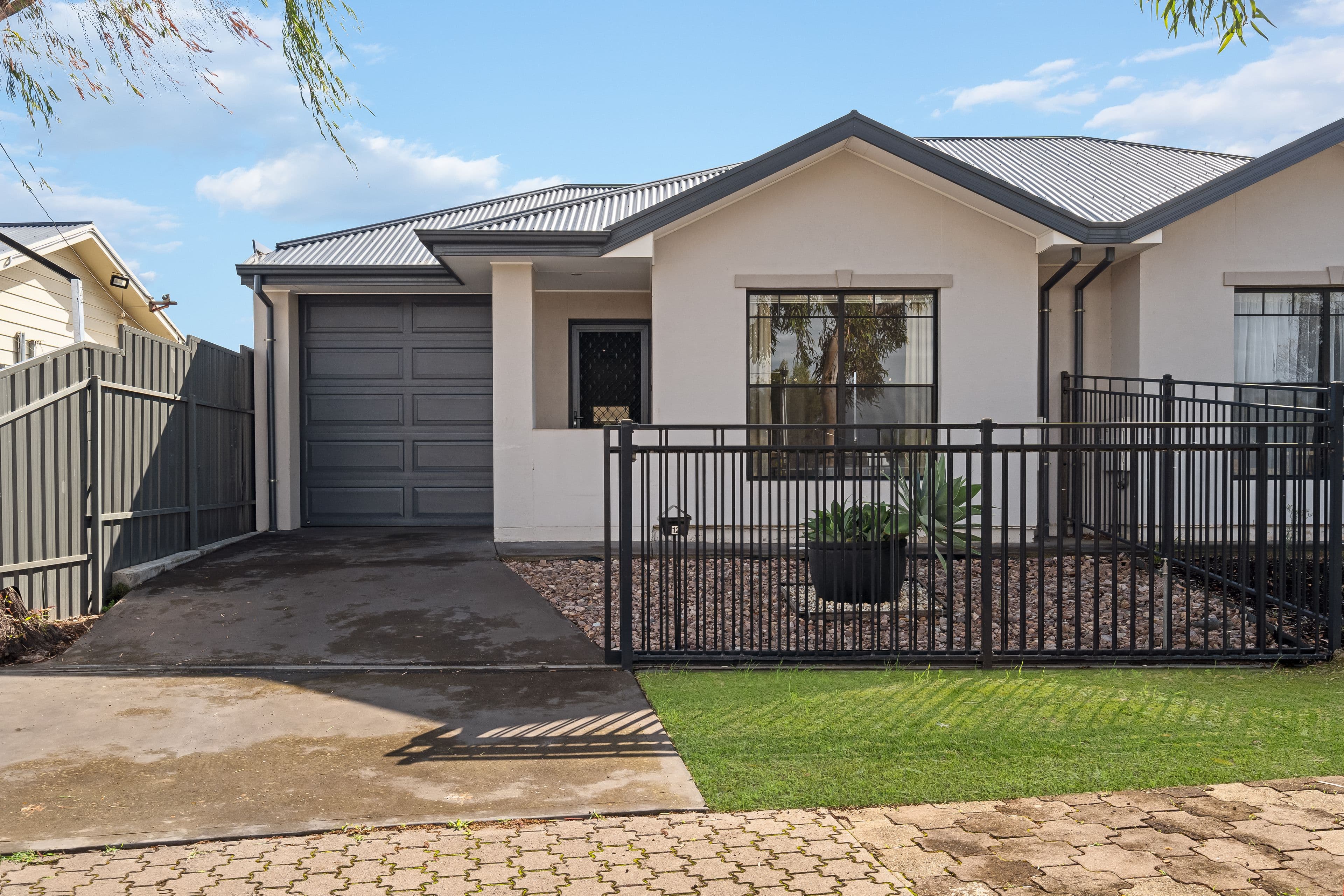 12 Lomond Road, Klemzig SA 5087, Klemzig - Image 1