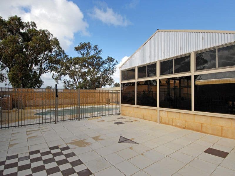 49 Lombadina, SECRET HARBOUR WA 6173, Secret Harbour - Image 1