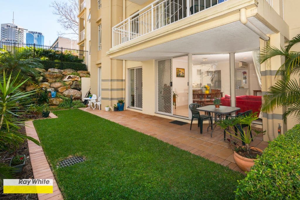 56 Wharf Street, KANGAROO POINT QLD 4169, Kangaroo Point - Image 1