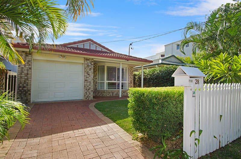 28 Windsor Street, Hamilton QLD 4007, Hamilton - Image 1