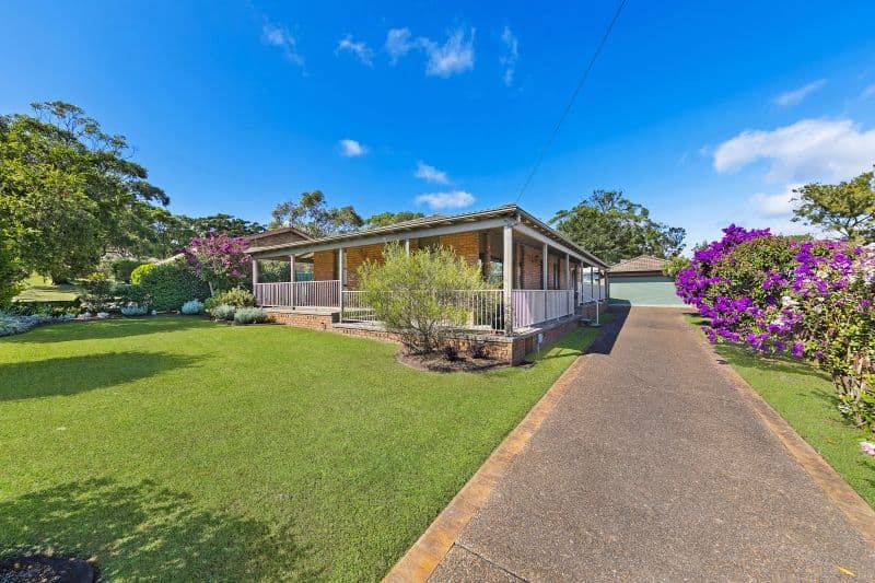 4 Waratah Street, Bateau Bay - Image 1