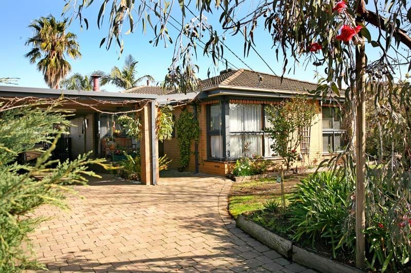 40 Mackellar Avenue, WHEELERS HILL VIC 3150, Wheelers Hill - Image 1