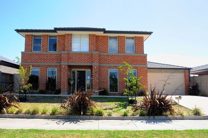 140 Lakeview Boulevard, KEYSBOROUGH VIC 3173, Keysborough - Image 1