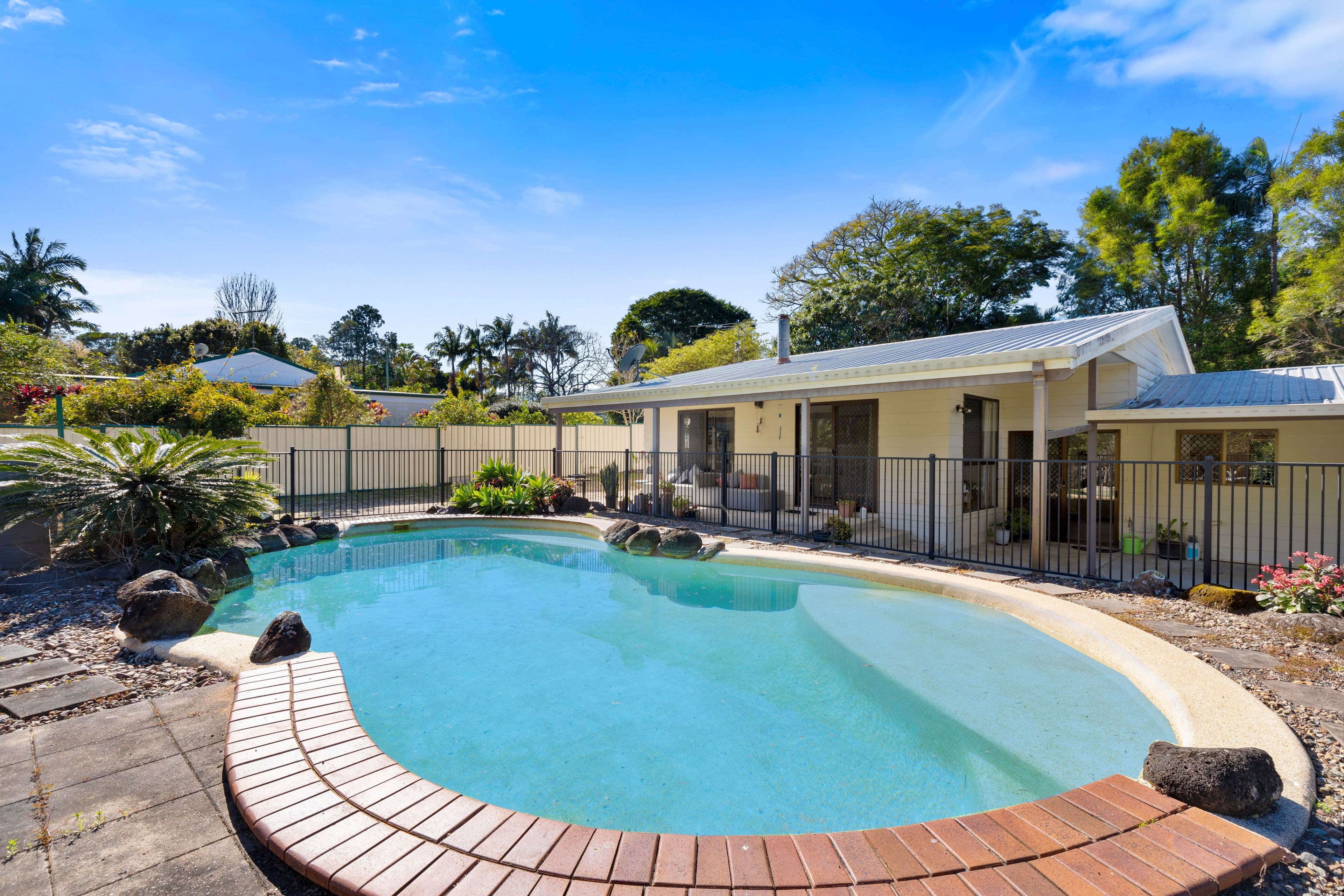 15 Panorama Court, Glass House Mountains QLD 4518, Glass House Mountains - Image 1