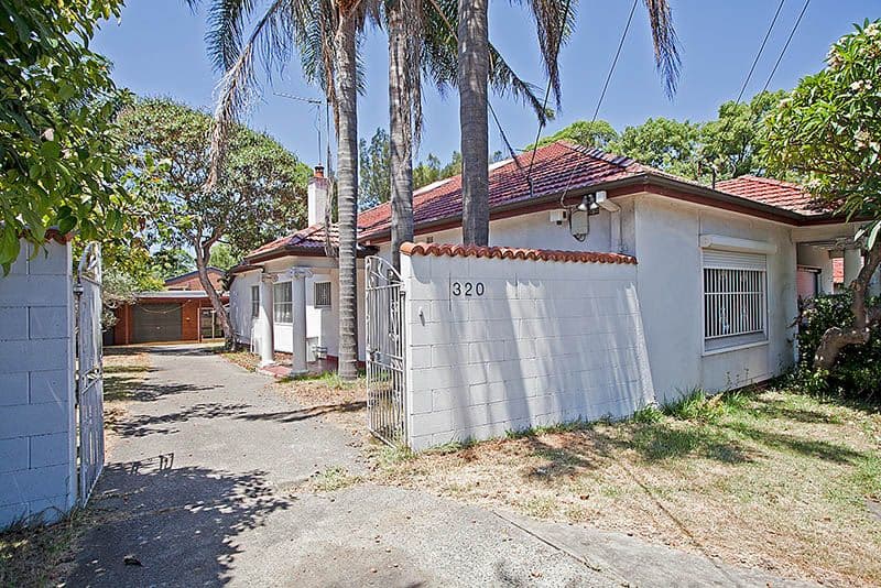 320 Princes Highway, BLAKEHURST NSW 2221, Blakehurst - Image 1