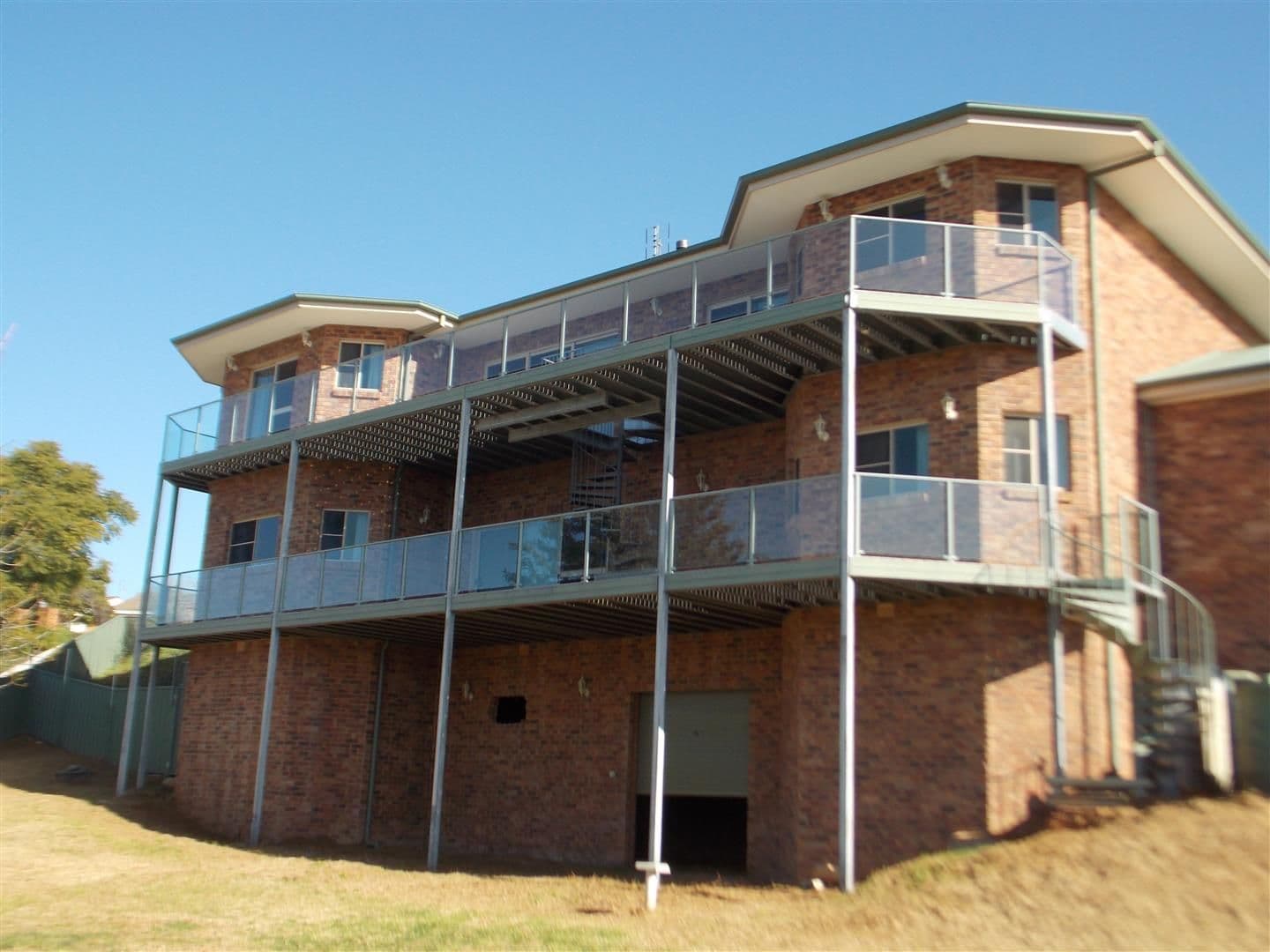 15 Glenwarrie Place, Parkes - Image 1