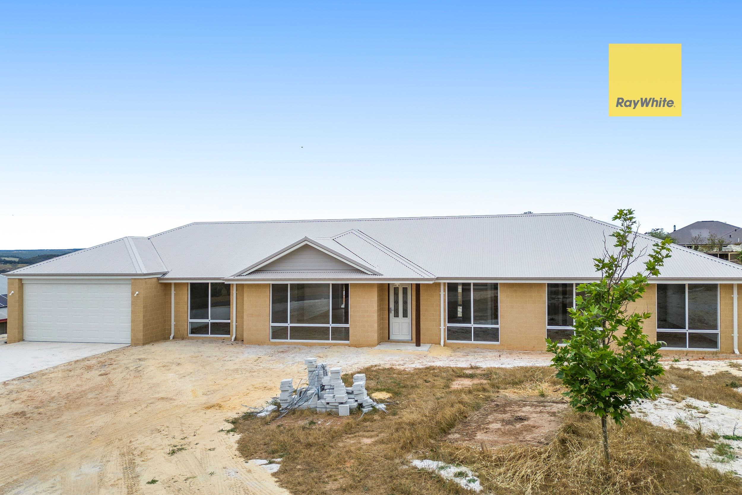 35 Argyll Avenue, Bridgetown WA 6255, Bridgetown - Image 1