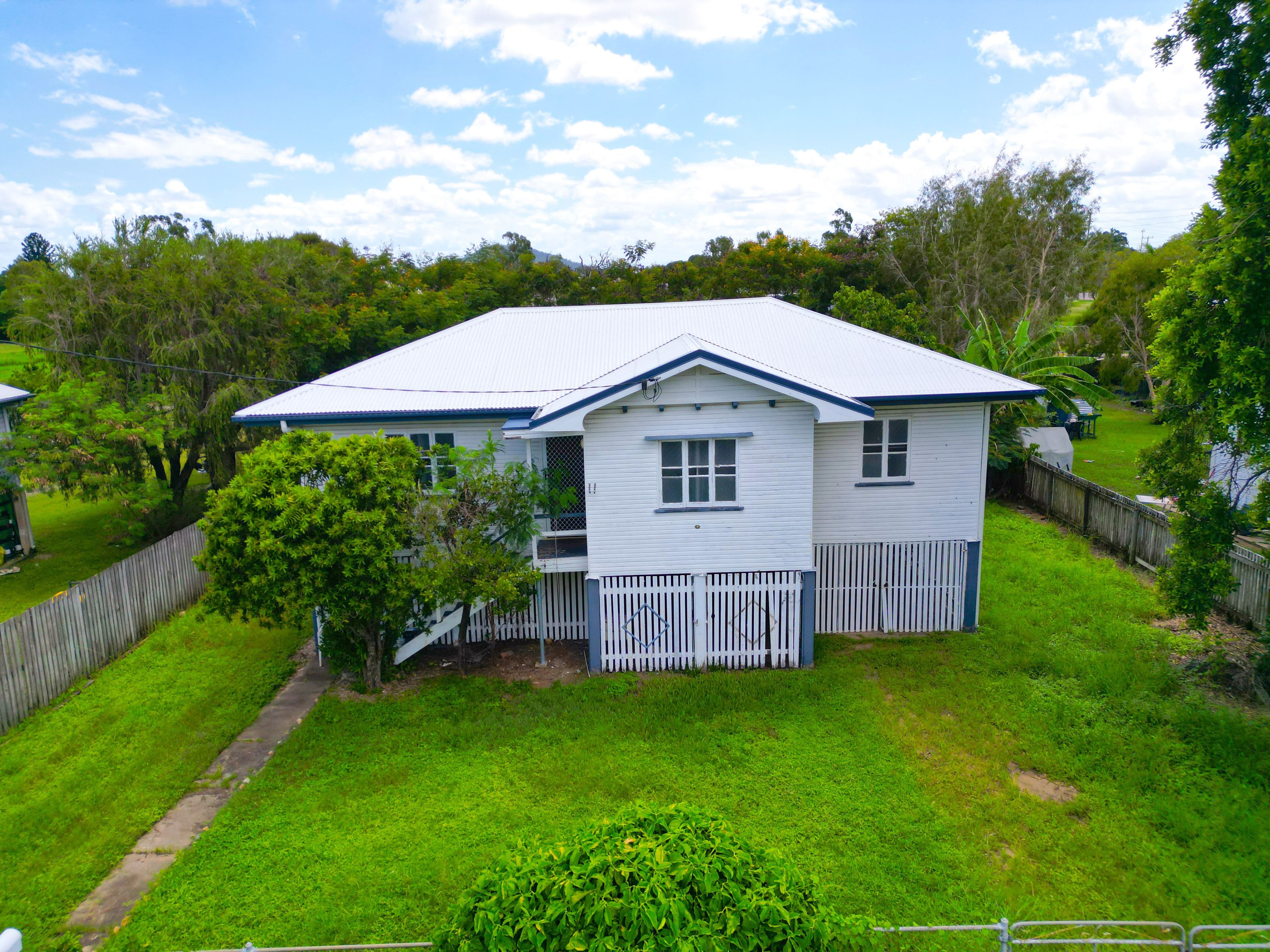 7 Latchford Street, Pimlico QLD 4812, Pimlico - Image 1