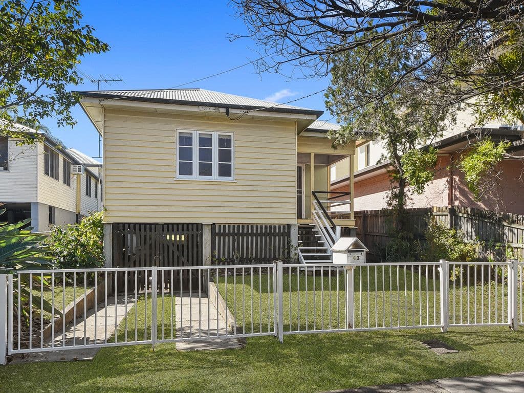43 Bellevue Avenue, Gaythorne QLD 4051, Gaythorne - Image 1