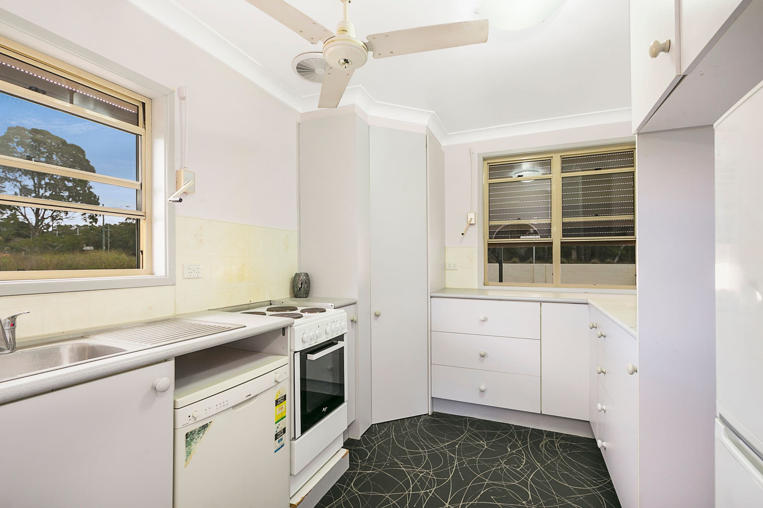 397 Old Cleveland Road East, Birkdale QLD 4159, Birkdale - Image 1