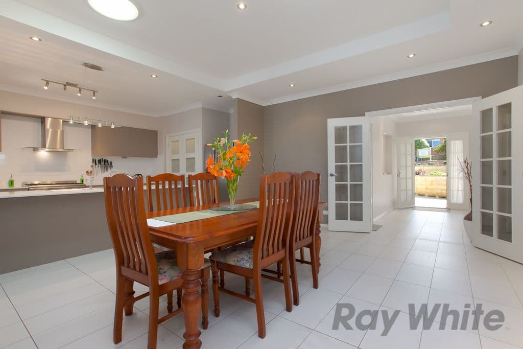 45 Nyanda Avenue, FLORAVILLE NSW 2280, Floraville - Image 1
