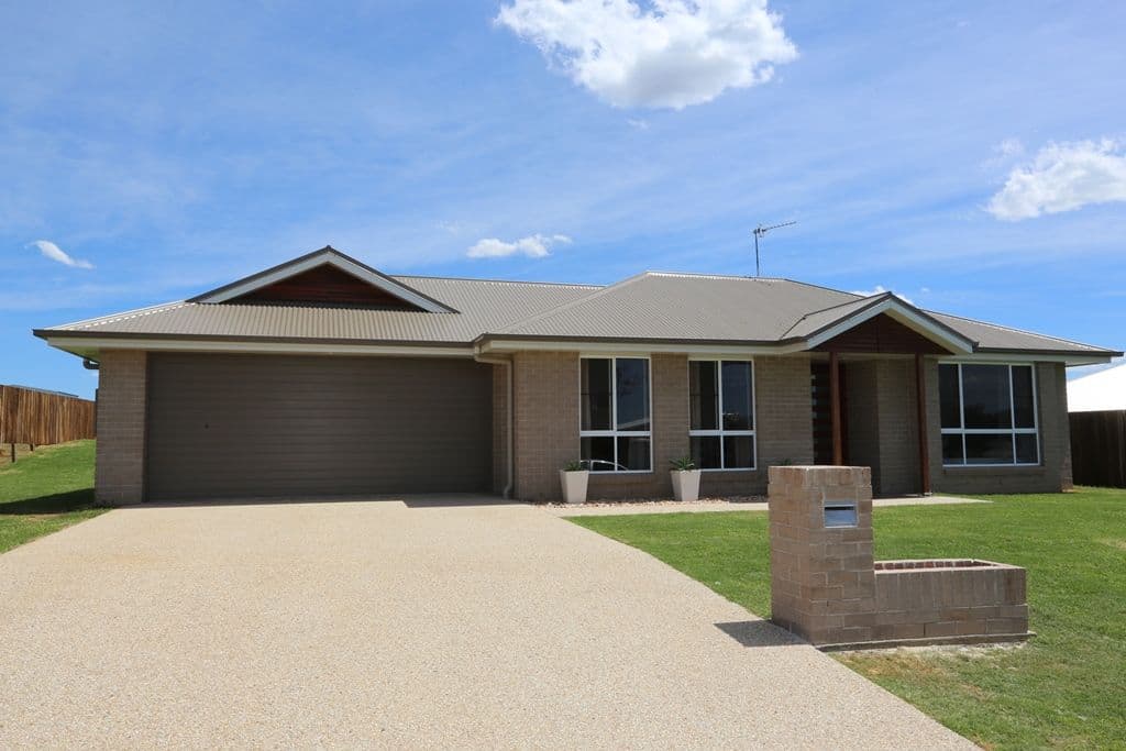 45 Bennett Street, KLEINTON QLD 4352, Kleinton - Image 1