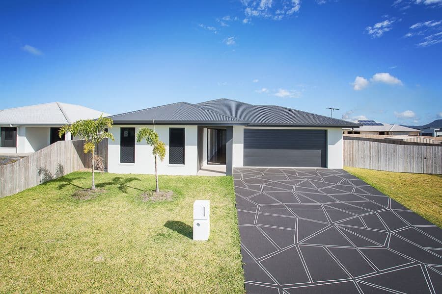 20 Bachelor Court, MARIAN QLD 4753, Marian - Image 1