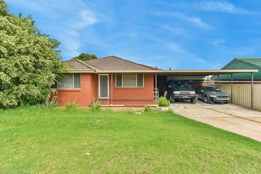 15 Underwood Street, Minto NSW 2566, Minto - Image 1