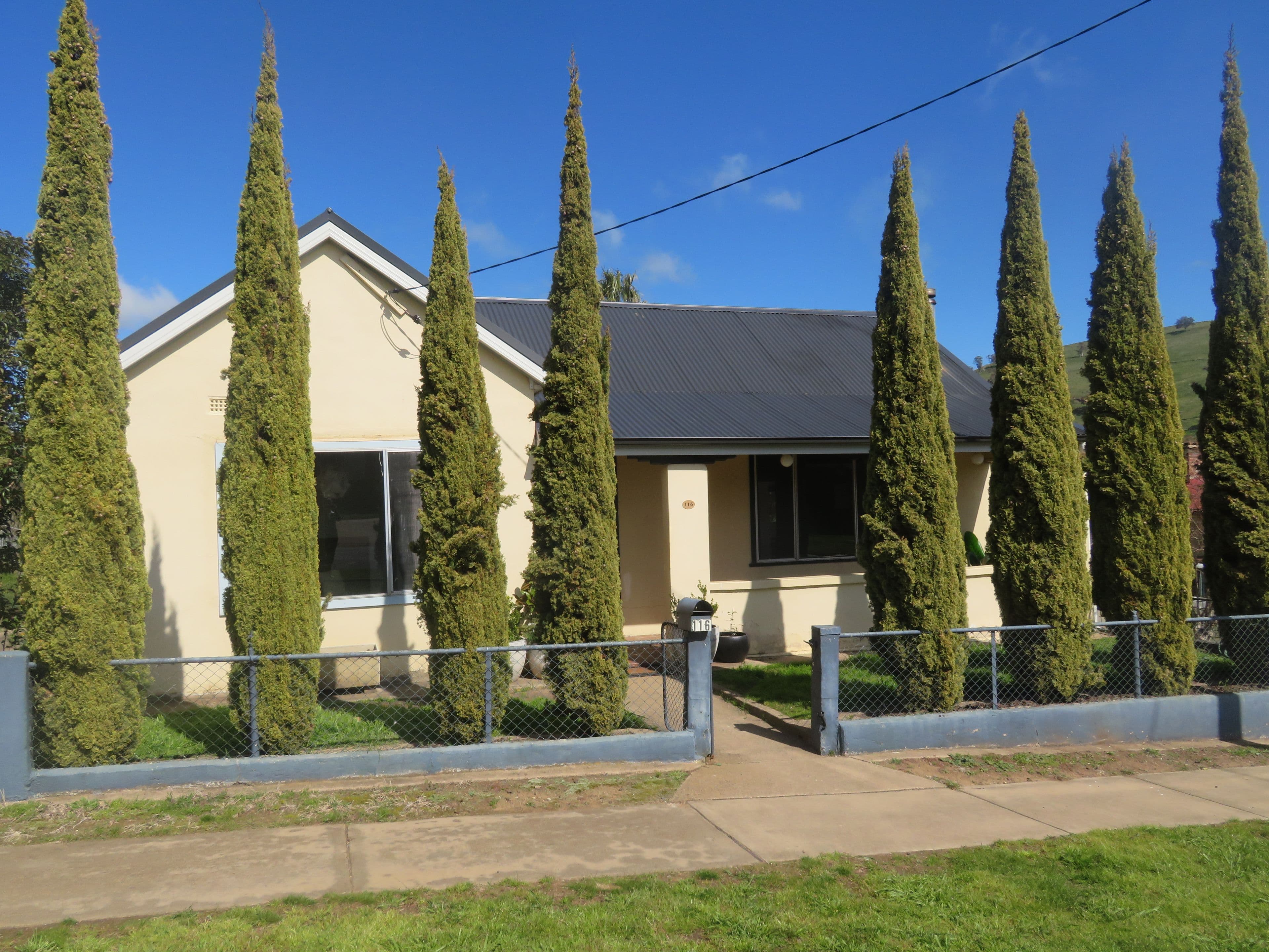 116 Punch Street, Gundagai NSW 2722, Gundagai - Image 1