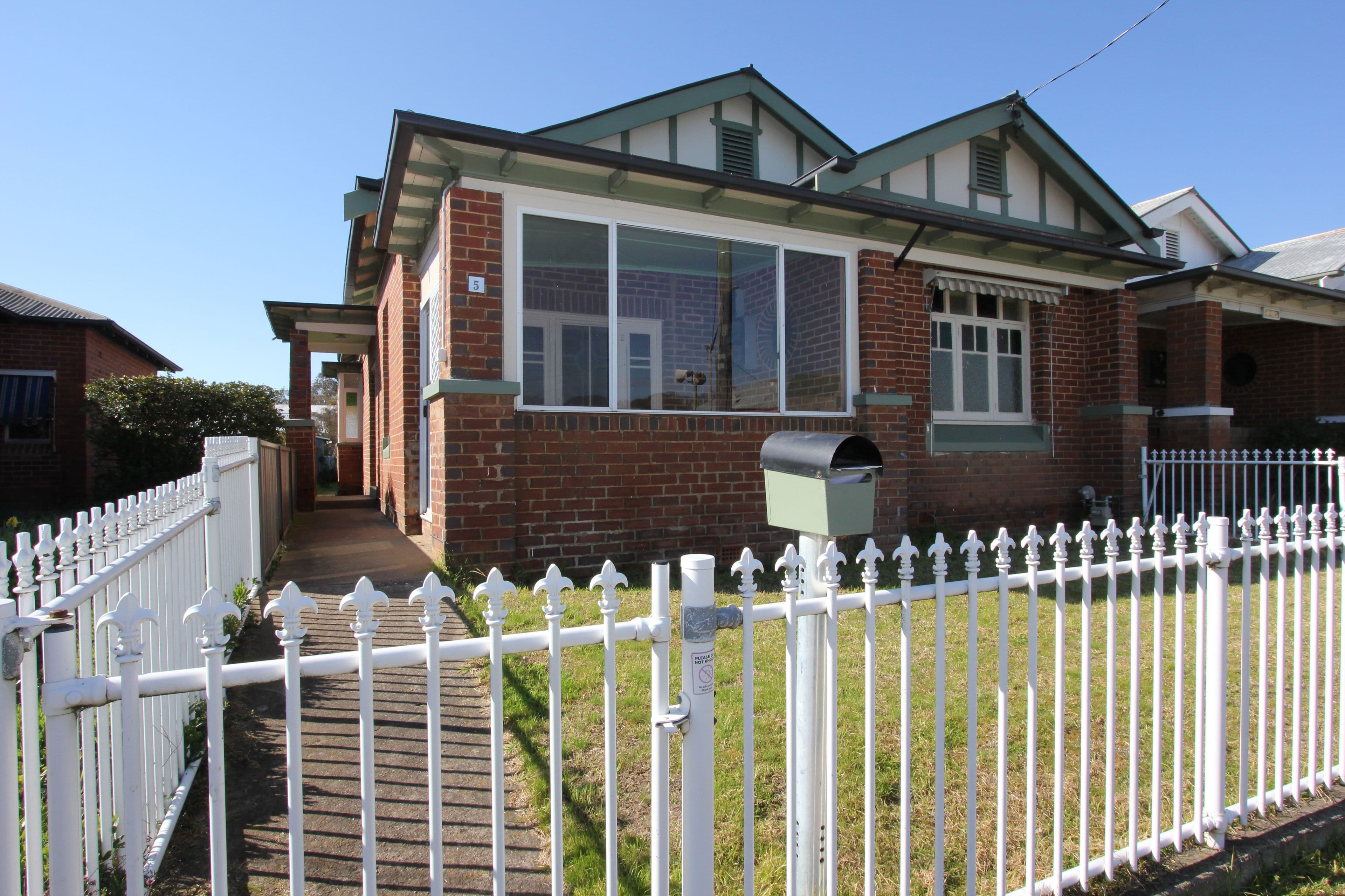 88 Marsden Street, Boorowa - Image 1