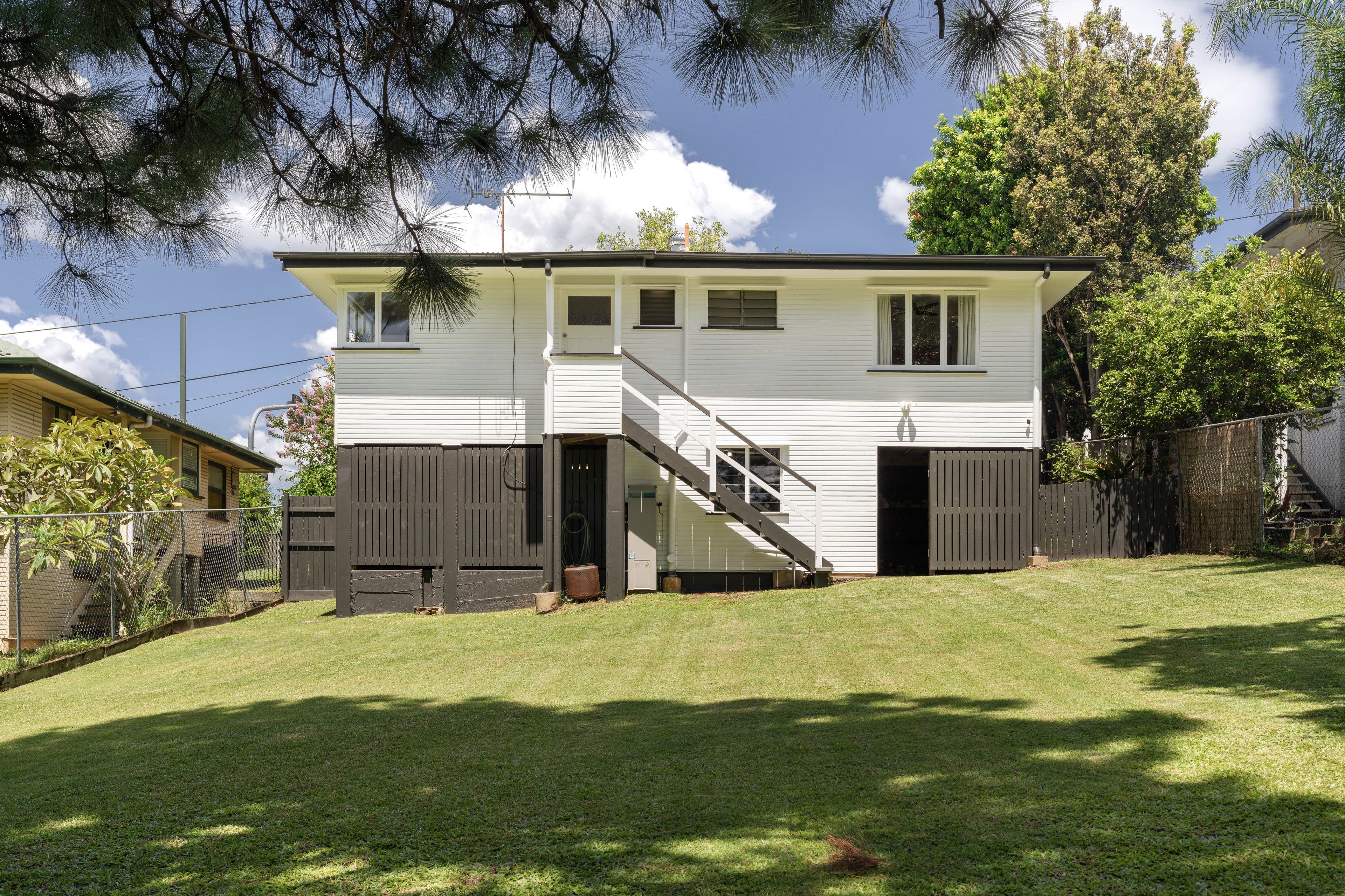 208 Appleby Road, Stafford Heights QLD 4053, Stafford Heights - Image 1