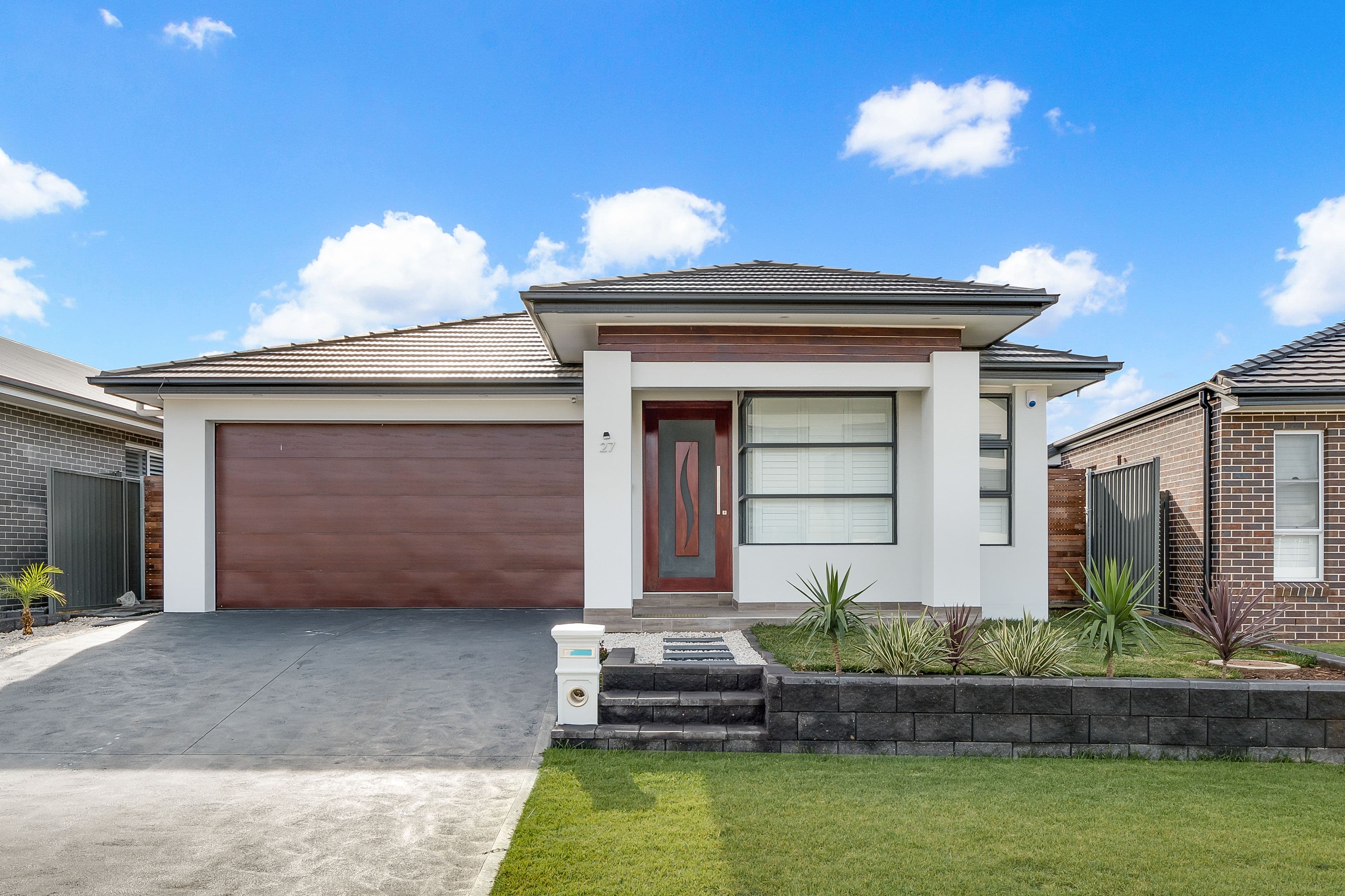 27 Law Crescent, Oran Park - Image 1
